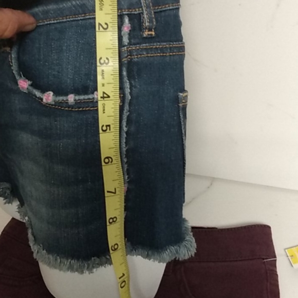 Bullhead Brand High Rise Raw Hem Jean Short Shorts - Picture 11 of 14